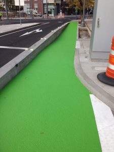 Color-Safe_Roads_Portland-Lite-Rail-green path