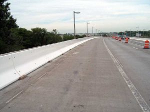 Visi-Barrier_Polymer-Concrete-Median-Bridge-Preservation-(2)