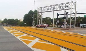 Dynamic-Envelope_Color-Pavement_rail-crossing-safety