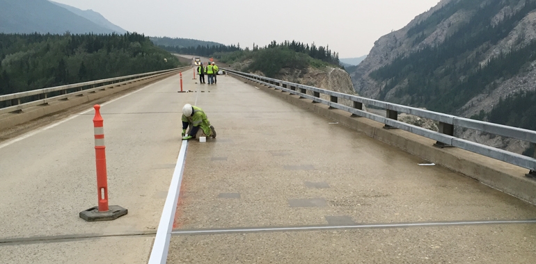 Read more about the article Alaska DOT finishes 8400sq/ft bridge