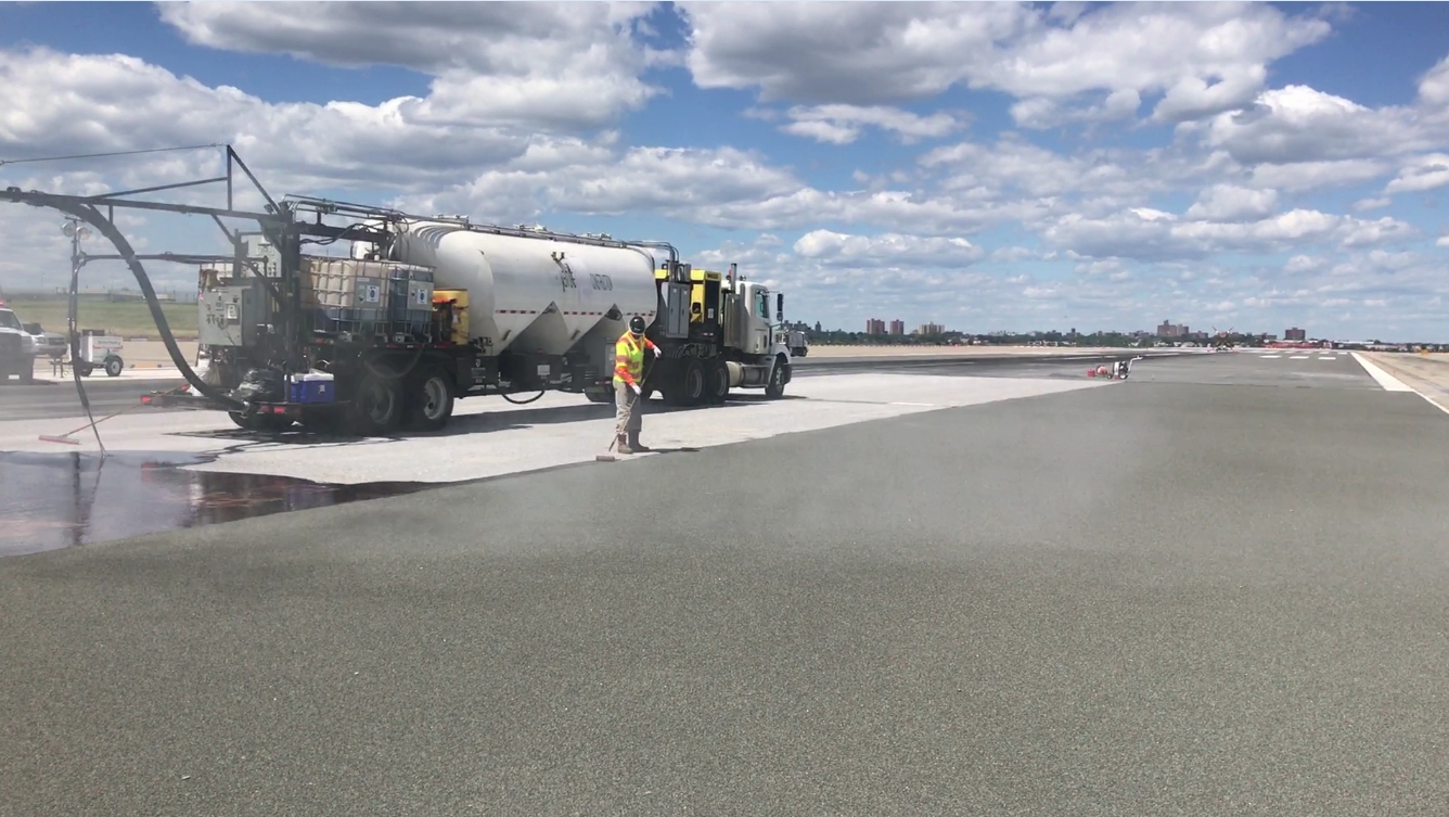 Read more about the article Transpo<sup>®</sup> at LaGuardia Airport- Helping Safety Take Flight